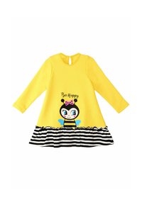 Gelbes Kleid mit langen Ärmeln, das eine Bienenfigur und den Text "Bee Happy" zeigt. Verziert mit einem schwarz-weißen gestreiften Volantabschluss.