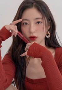 rom&nd JUICY LASTING TINT - Flytande läppstift - deep sangria