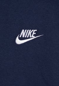 Nike Sportswear CLUB CREW UNISEX - Sportinis megztinis - midnight navy/white