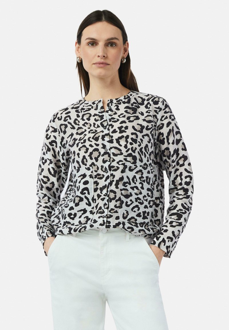 Leopardenmuster-Bluse aus leichtem Stoff, mit runder Ausschnitthalslinie, durchgehender Knopfleiste, langen Ärmeln und lässiger Passform.