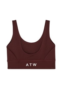 Burgunderfarvet sports-bh med brede stropper og rundet halsudskæring. Har en hvid "ATW"-logo på båndet. Glat, elastisk stof med struktureret design.