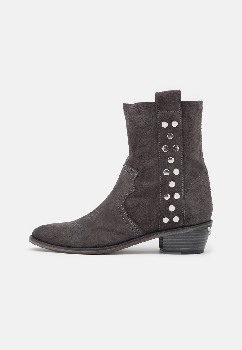 Zadig & Voltaire PILAR HIGH STRAP STUDS Cowboy/biker ankle boot