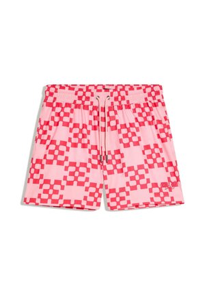 Pinke Badeshorts mit rotem geometrischem Quadratmuster, elastischem Bund und vorderen Kordelzügen.