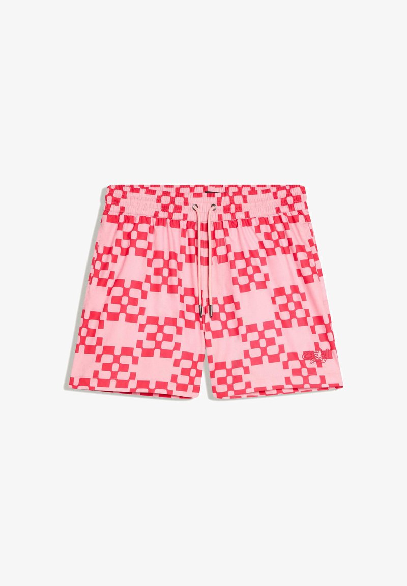 Shorts de bain roses avec un motif géométrique carré rouge, taille élastique et cordons de serrage à l'avant.
