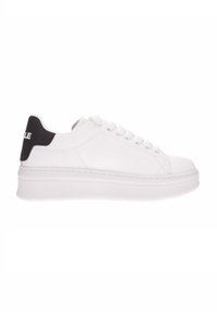 GAeLLE Trainers - bianco
