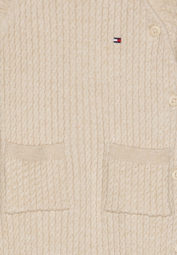 CABLE KNITTED COVERALL GIFTBOX UNISEX - Jumpsuit - classic beige3