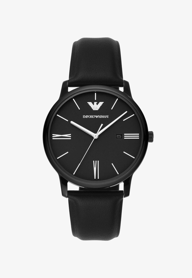 Schwarze Emporio Armani Armbanduhr mit Lederarmband, minimalistischem Zifferblatt, silbernen Zeigern, Datumsfenster bei 3 Uhr und römischen Ziffern VI und IX.