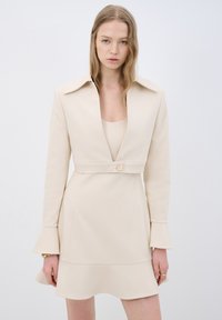 CROP - Chaqueta fina - Vanilla