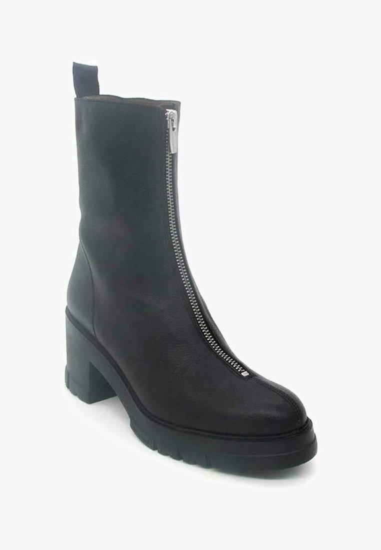 WONDERS Stivaletti - black