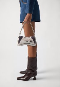 Diesel PLAY  - Clutch - light gray/dark gray
