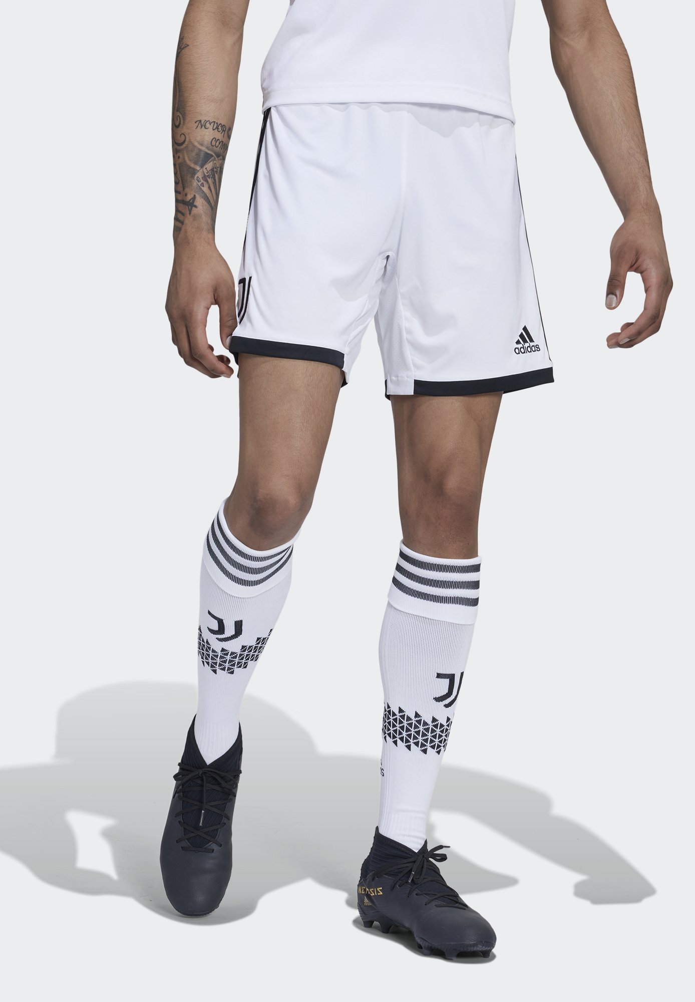 adidas Performance JUVENTUS TURIN - corto de deporte - white/black/blanco - Zalando.es