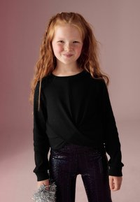 Next FRONT KNOT 2 PACK.  - REGULAR FIT - Langærmet T-shirt - black white