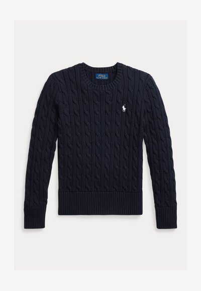 Μπλέ πλεκτό πουλόβερ με ρίγες στον λαιμό και στο στρίφωμα, διαθέτει ένα μικρό λευκό λογότυπο με άλογο στο αριστερό μέρος του στήθους.