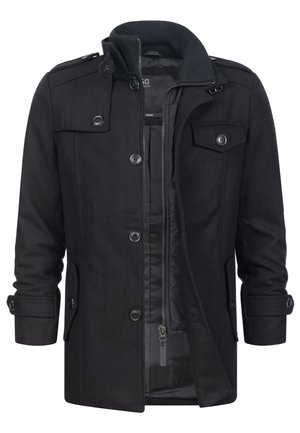 Schwarzer Mantel mit geknopfter Vorderseite, Seitentaschen und einem Reißverschluss im Innenfutter. Hergestellt aus glattem Stoff mit einer taillierten Silhouette.