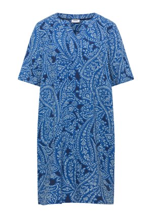 Blauwe knielange jurk met wit paisley patroon, korte mouwen en een ronde hals met een kleine V-uitsnede.