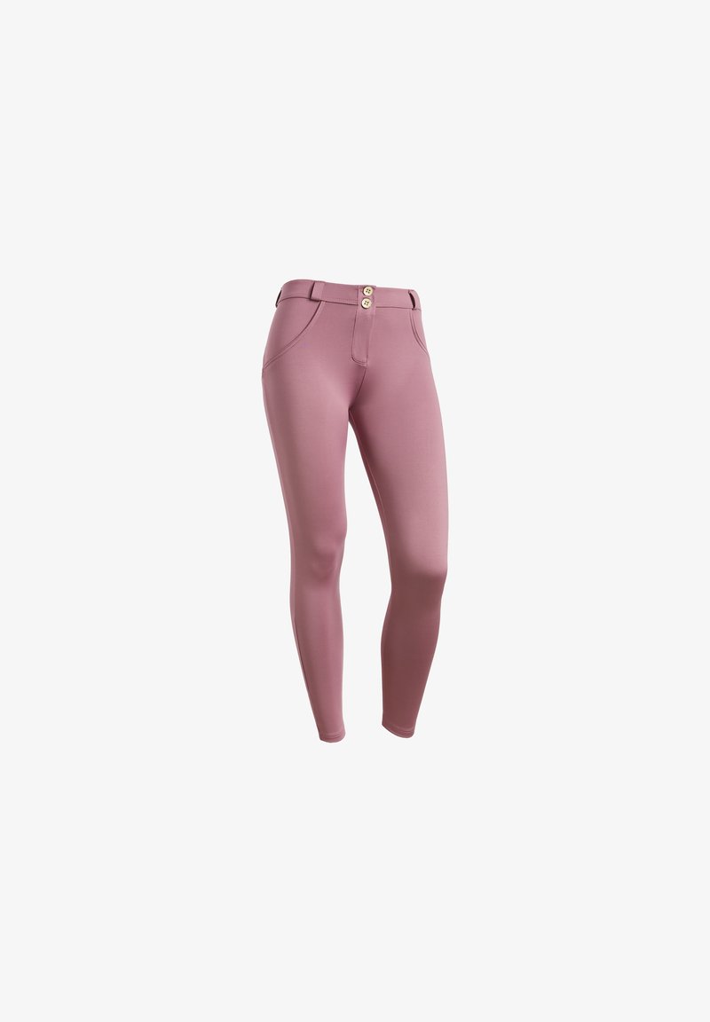 Leggings rosa elasticizzati con una texture liscia, dotati di tasche frontali e due bottoni in vita per la chiusura.