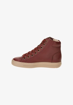 Red leather high-top sneaker with round toe, beige rubber sole, and brown laces. Features metal eyelets and a zip closure at the back.