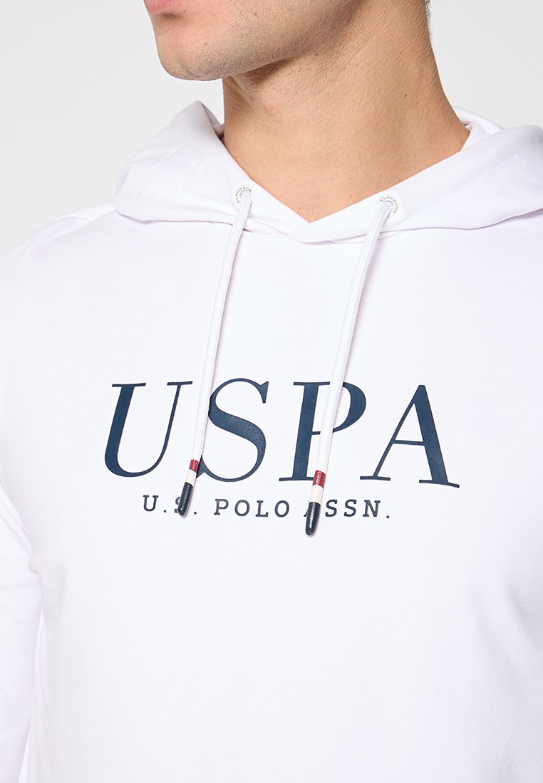 Sudadera blanca de tela suave, con un gran logo en azul marino "USPA". Incluye cordones con acentos en rojo y negro.