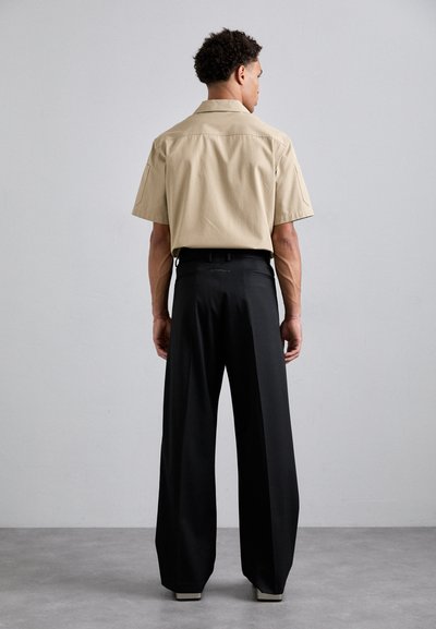 MM6 Maison Margiela - Spodnie materiałowe