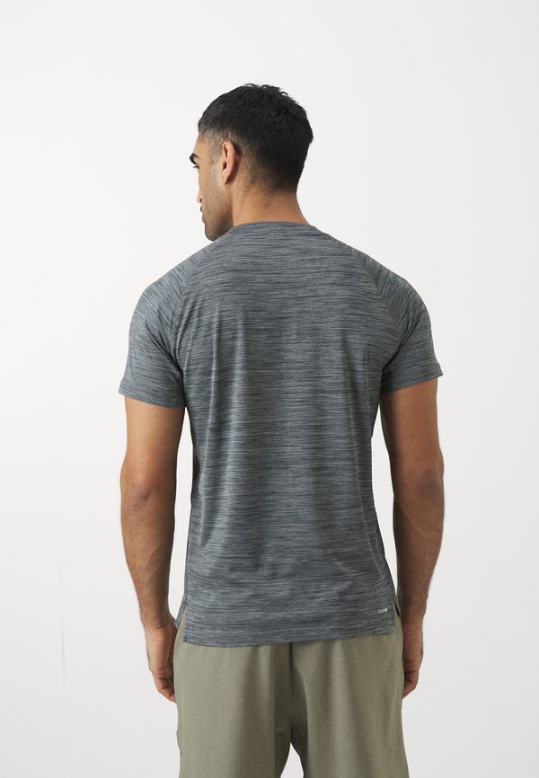 GYM+ - Sports T-shirt2