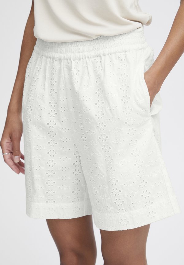 BYFENNI - Shorts - marshmallow2