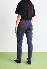 Alpha Industries Cargobyxor - dark blue