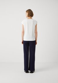 Vero Moda Maternity VMMKAYA O NECK  - Marškinėliai su spaudiniu - snow white