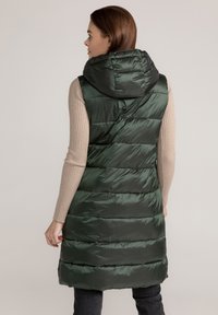 Manisa Weste - grün