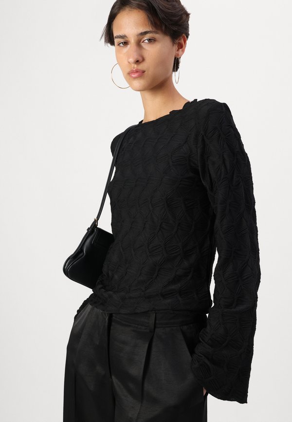 ULLA PANTS - Trousers4