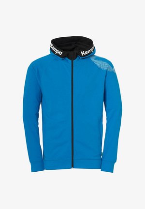 Blå zip-up hoodie med sort hætte og krave. Har et struktureret mønster på den højre skulder og matchende manchetter. Front lynlås lukning.