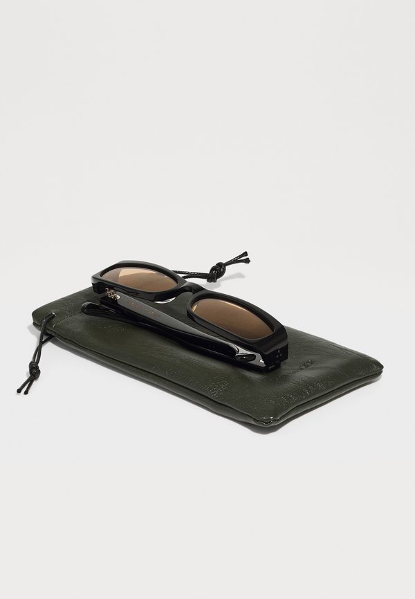 LEILA UNISEX - Sunglasses - amber lens3