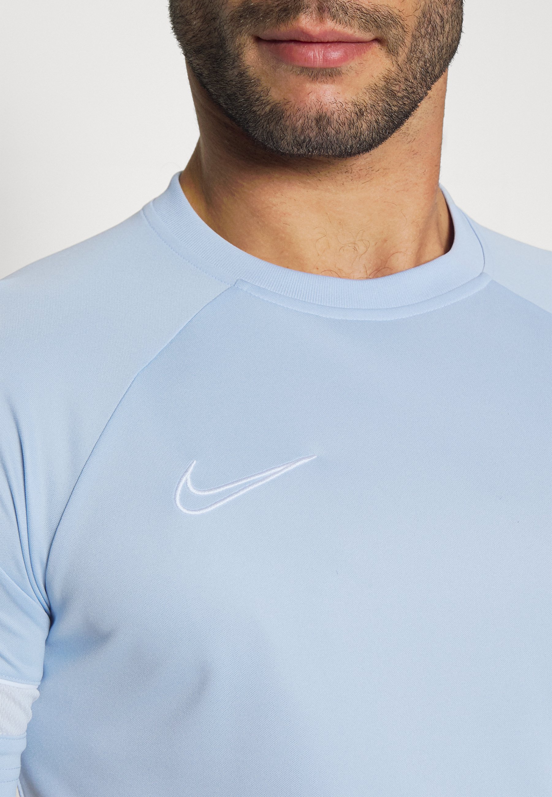 Nike Performance ACADEMY - Sports T 