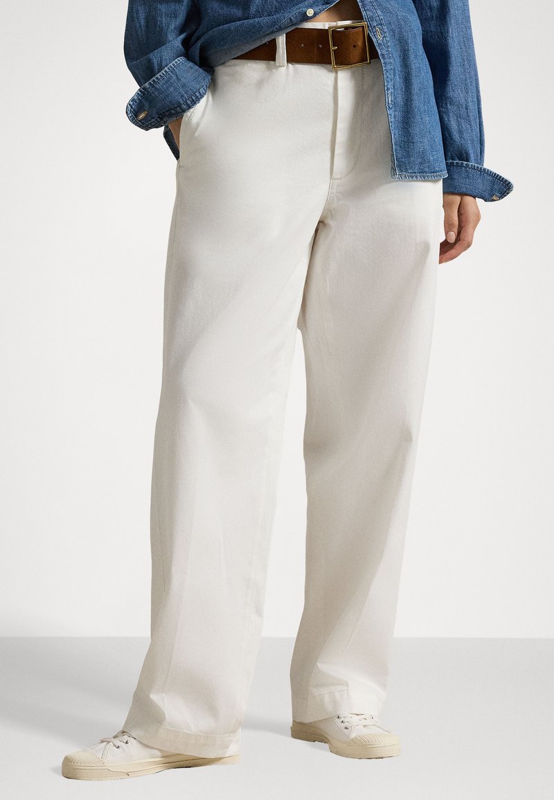 Polo Ralph Lauren COTTON CHINO STRAIGHT LEG TROUSER - Chino-püksid - deckwash white