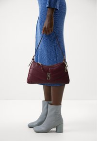 Steve Madden BGAL - Rankinė - bordeaux