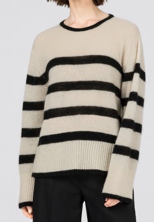 Pullover - black