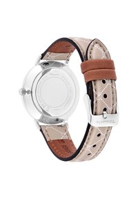 Uhr mit einem Gehäuse aus Edelstahl, beigem, gestreiftem Lederarmband, braunen Akzenten und einer gesicherten Metallfaltschließe; zeigt die Rückseite der Uhr.