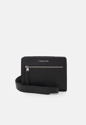 Calvin Klein, Sac bandoulière - mottled black