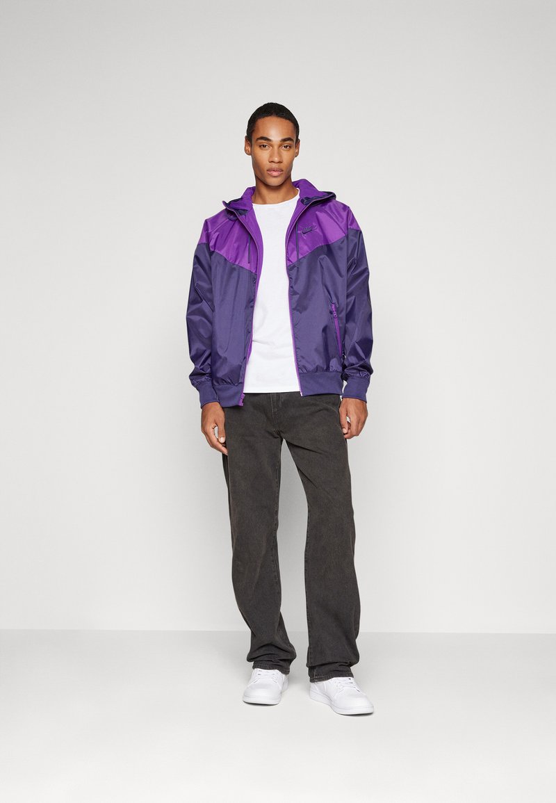 purple nike windbreaker mens