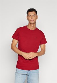 Tommy Jeans SLIM TEE - T-shirt - bas - magma red