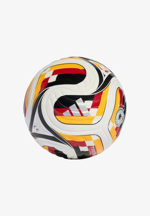 Adidas voetbalschoen met zwart, rood en gele geometrische patronen en het logo van het Duitse nationale team met vier Sterren.