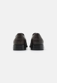 BOSS TAYIL - Sapatos elegantes de atacadores - dark brown
