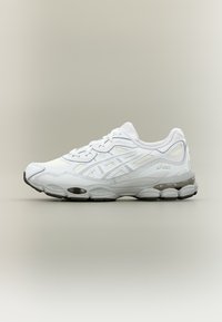Δεν επιλέχθηκε, white/glacier grey