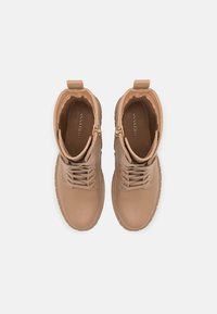 Anna Field Bottines à plateau - beige