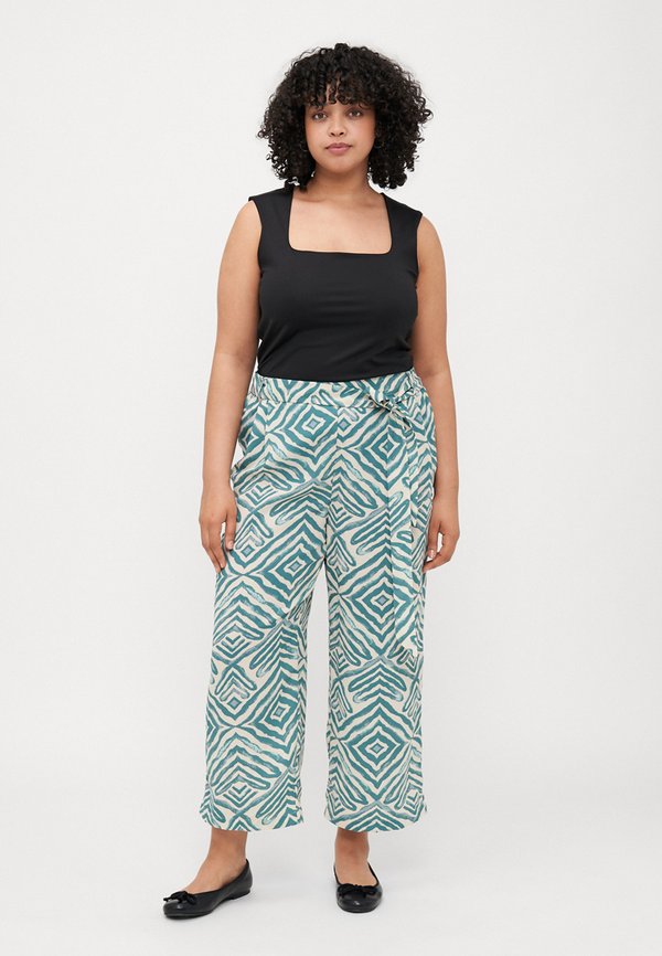 CARSHILLA CULOTTE - Trousers - abyss2