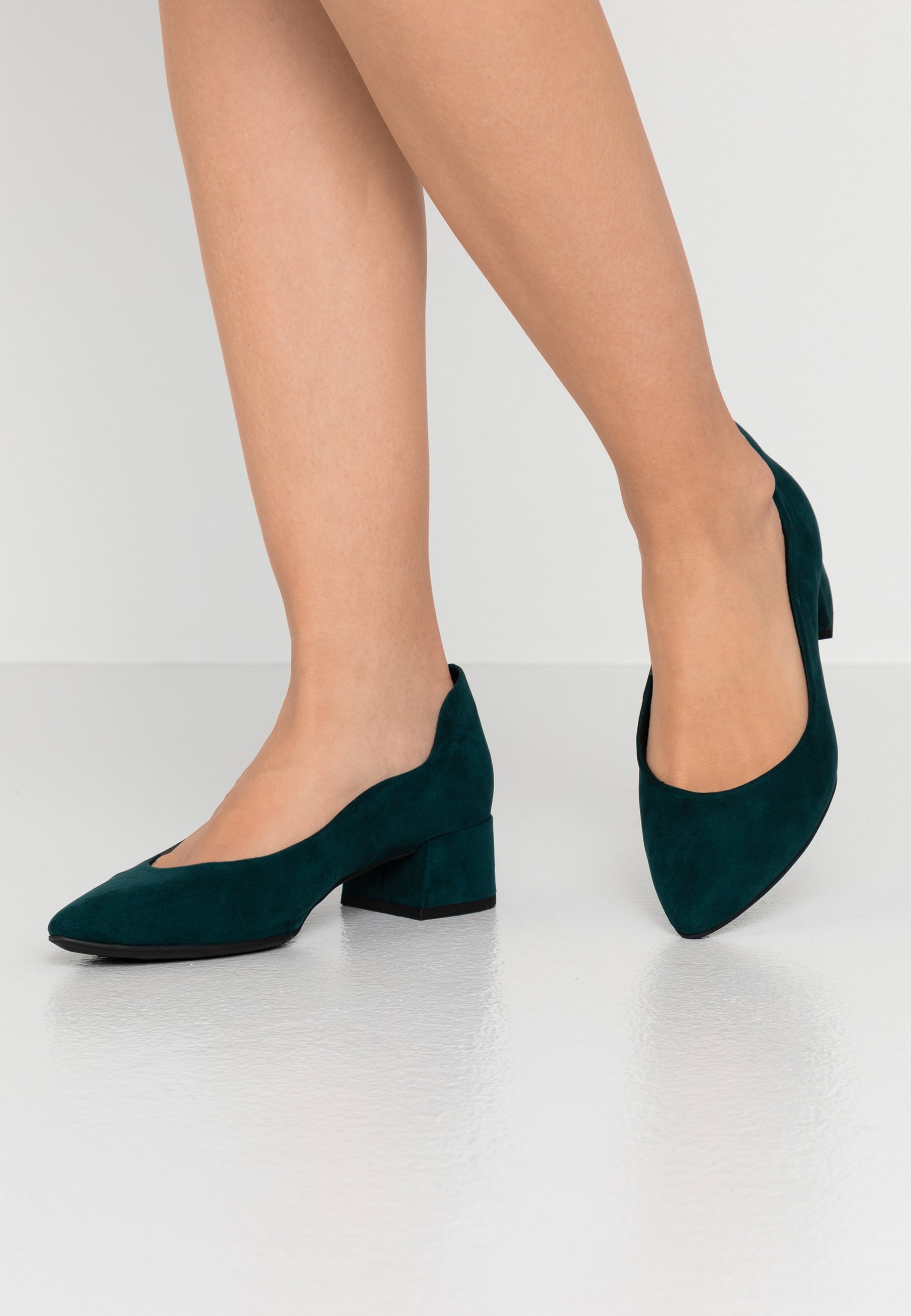 escarpin bleu petrole