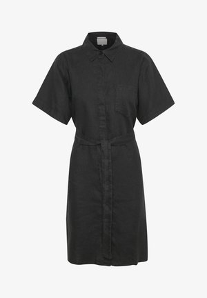 Vestido camisa negro de manga corta con cuello, bolsillo delantero, tapeta de botones oculta y cinturón a juego en la cintura.