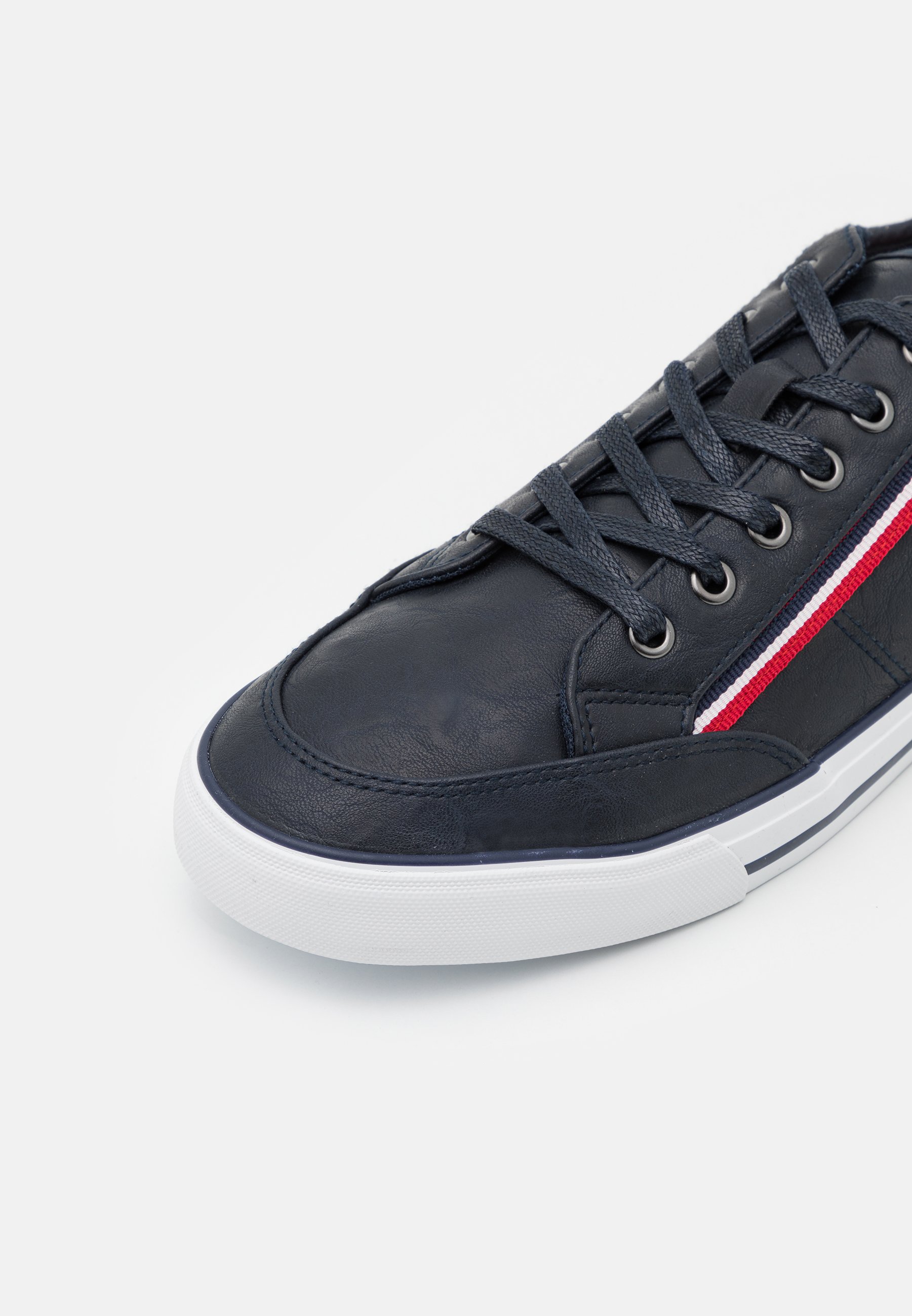 Homme Baskets basses Homme Baskets basses