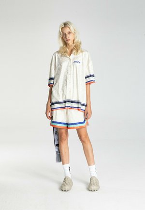 MWM, MW092040390 UNISEX - Shorts - ecru