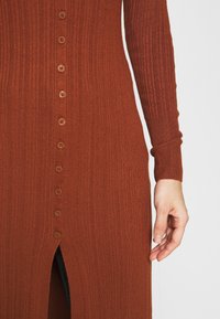 Abercrombie & Fitch Kofta - brown