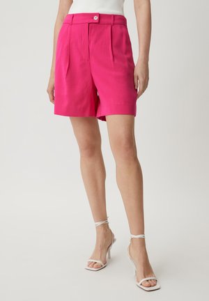 comma, Shorts - pink